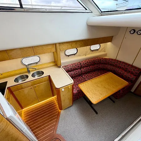 Botel Ons 2026 - Luxury 50Ft Yacht In The Heart Of Stavanger Center Stavanger