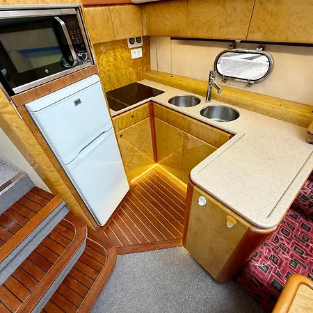 Ons 2026 - Luxury 50Ft Yacht In The Heart Of Stavanger Center Botel Stavanger